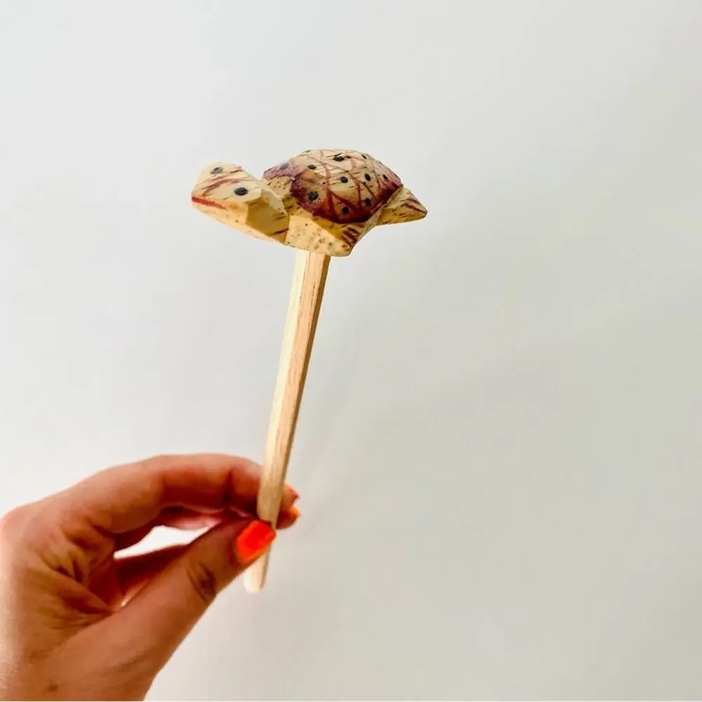 NEW VINTAGE Red Natural Tan Wooden Handmade Carved Turtle Pencil Hawaiian Hawaii